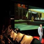 Eisler on the Beach : thérapie de la constellation de la famille communiste